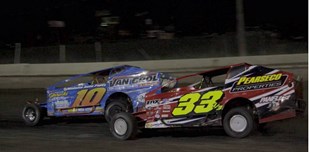 A SHOWDOWN FOR HALMAR TEAMATES AND TIM HINDLEY