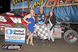 04/23/2022 - Larry Wight and Mat Williamson Victorious in Double Big Block Features