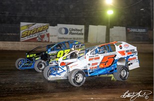 APRIL 15 - SPORTSMAN HEADLINE RACES AT ORANGE COUNTY FAIR SPEEDWAY!
